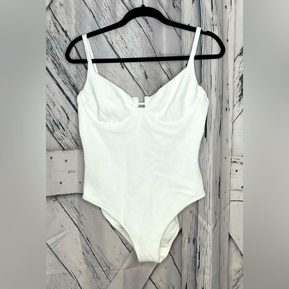 Zingara One-Piece Swimsuit White 12